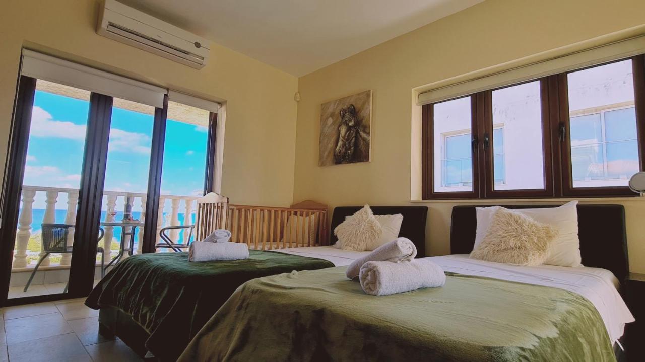 Stay Ocean View Villa Paralimni Exterior foto